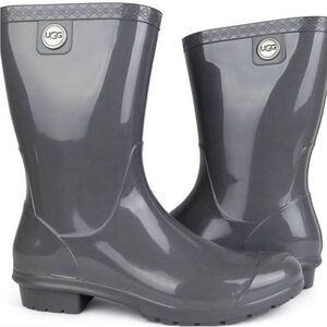 UGG Gray Sienna Rain Boots - Size 9